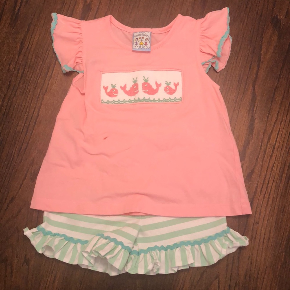 Three Sisters short set